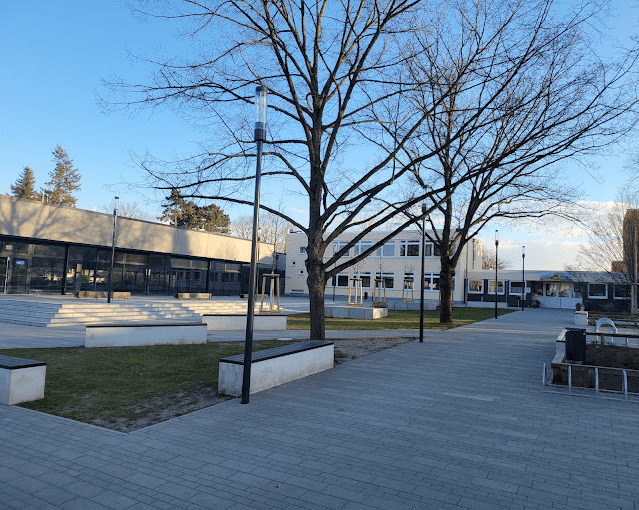 Schule am Karpfenteich - Deutschland hat sich für LIBUS LED-Leuchten entschieden ...